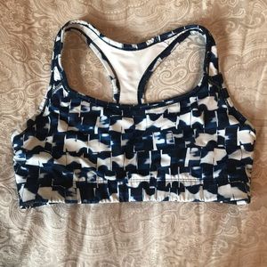 Gap sports bra